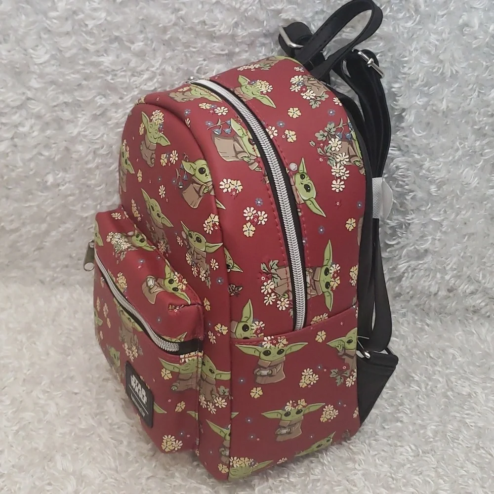Loungefly Star Wars The Child Mandalorian mini backpack and cardholder